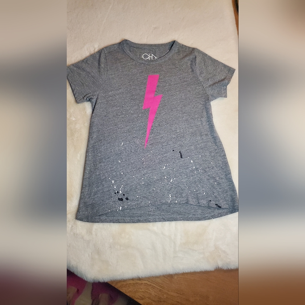 Chaser lightening bolt graphic tee